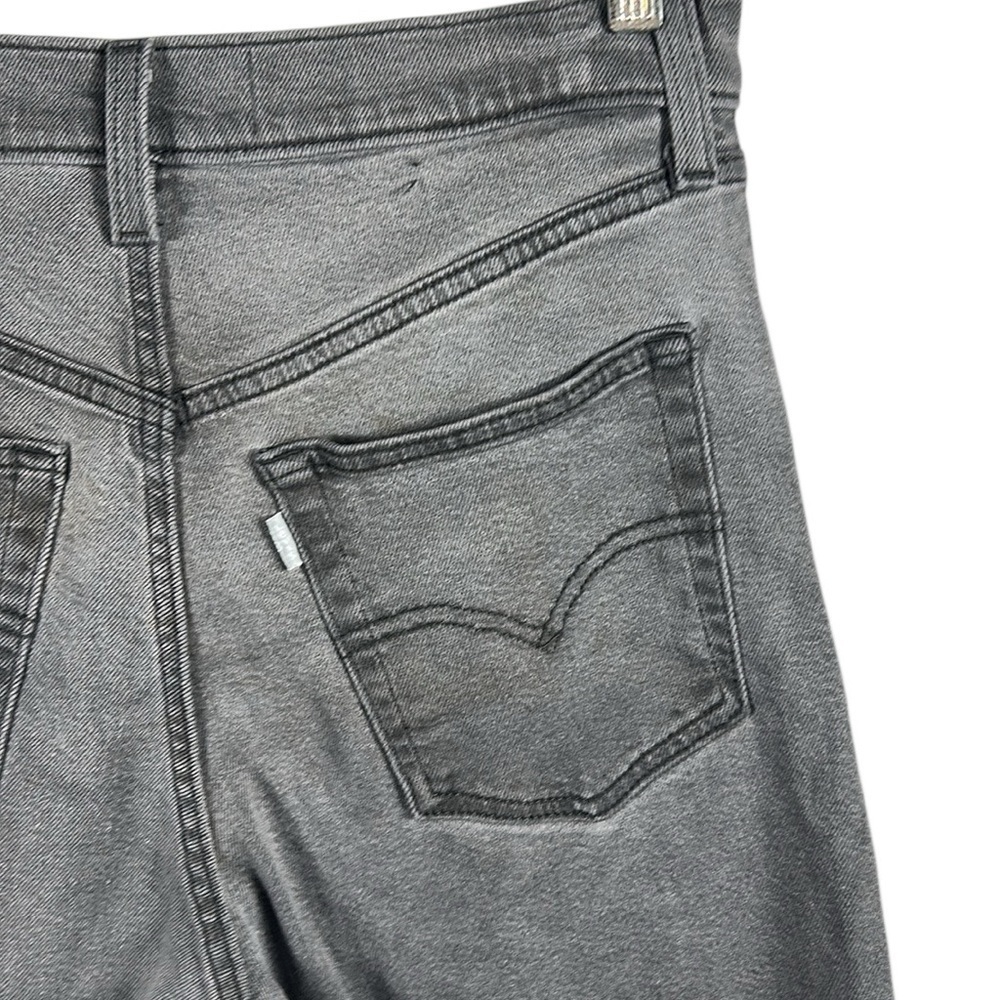 Levi's Silvertab Mom Jeans Size 30 in Charcoal Wash - Picture 5 of 7